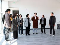 행정자치위원회,  학하동 복합커뮤니티센터 건립현장 점검... 지역공동체 활성화 모색