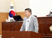 송재만 의원, 성인 자녀 둔 다자녀 가정 위한 정책 사각지대 해소 촉구