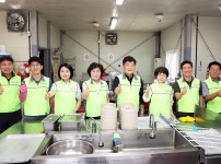 현충원 참배객에 따뜻한 한 끼 나눔 봉사활동 나서