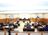 구정질문 통해 지역현안에 대한 다양한 의견 개진